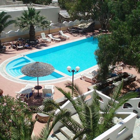 Hotel Theartemis Perissa Extérieur photo
