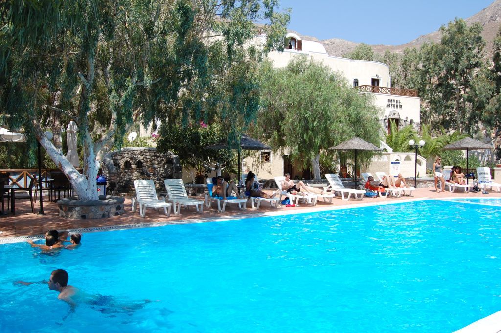 Hotel Theartemis Perissa Extérieur photo
